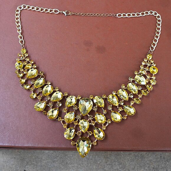 Yellow Crystal Gemstone Statement Necklace Bib Choker - Picture 1 of 7